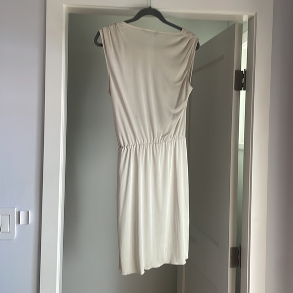 Grecian style mini dress - Picture 2 of 5